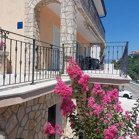 Apartman Marina Vrbnik Exteriér fotografie