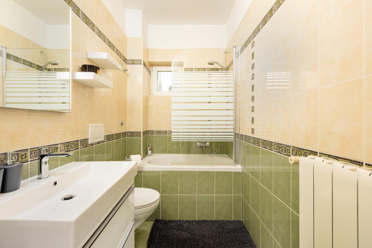 Apartman Marina Vrbnik Exteriér fotografie